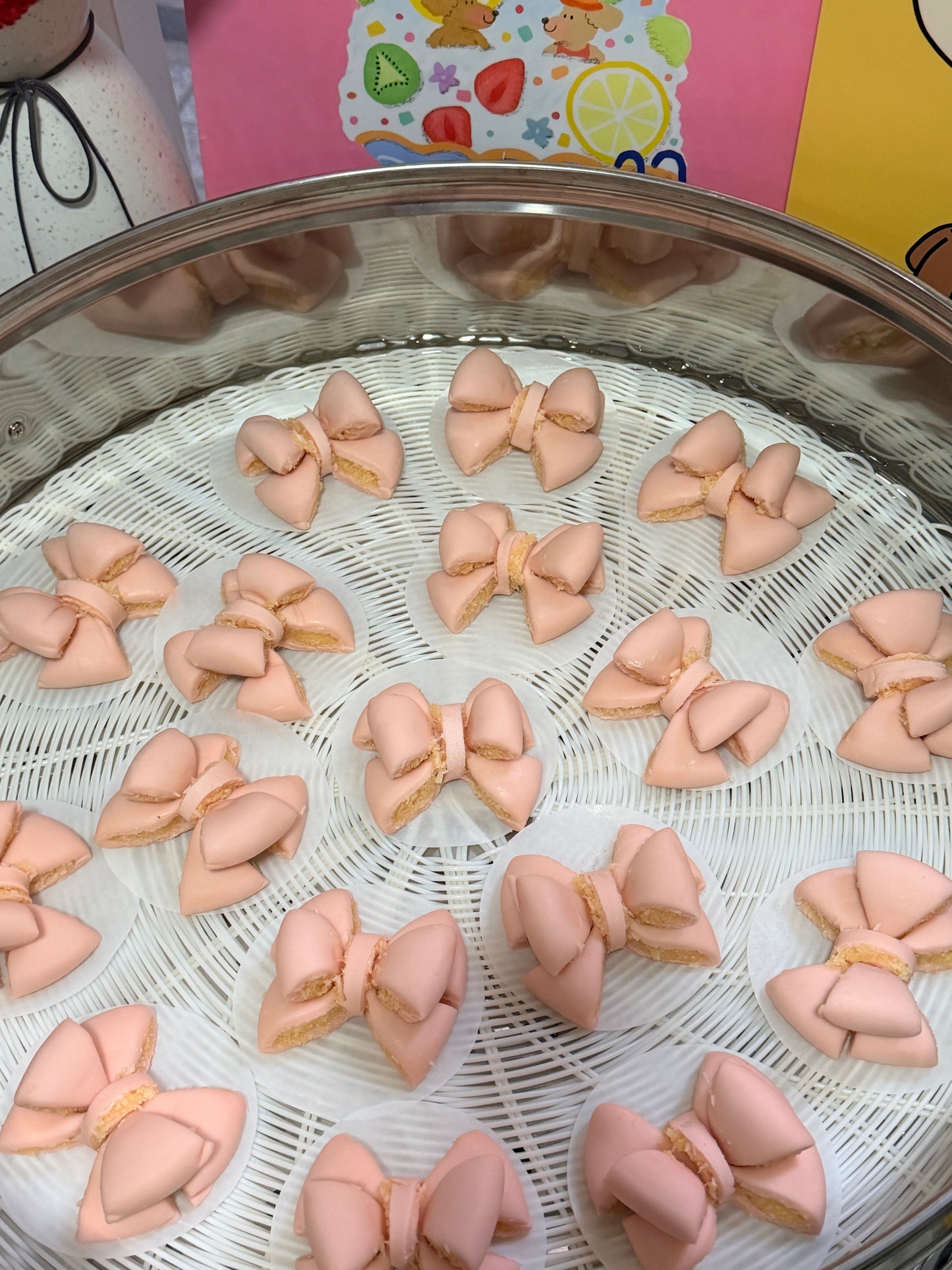 Bow-shaped coconut filling 2pcs/box
